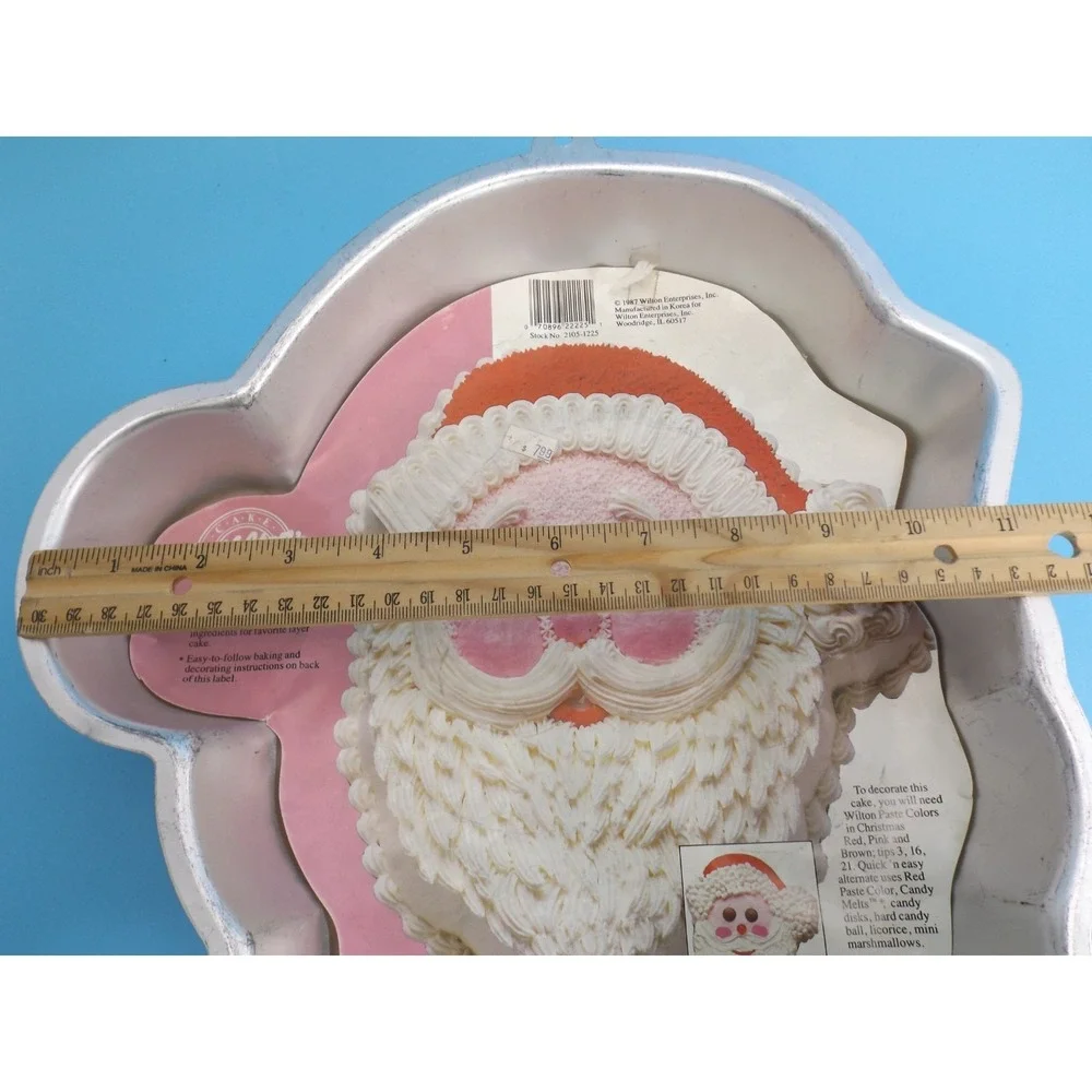Vintage 1987 Wilton Jolly Santa Cake Pan 12